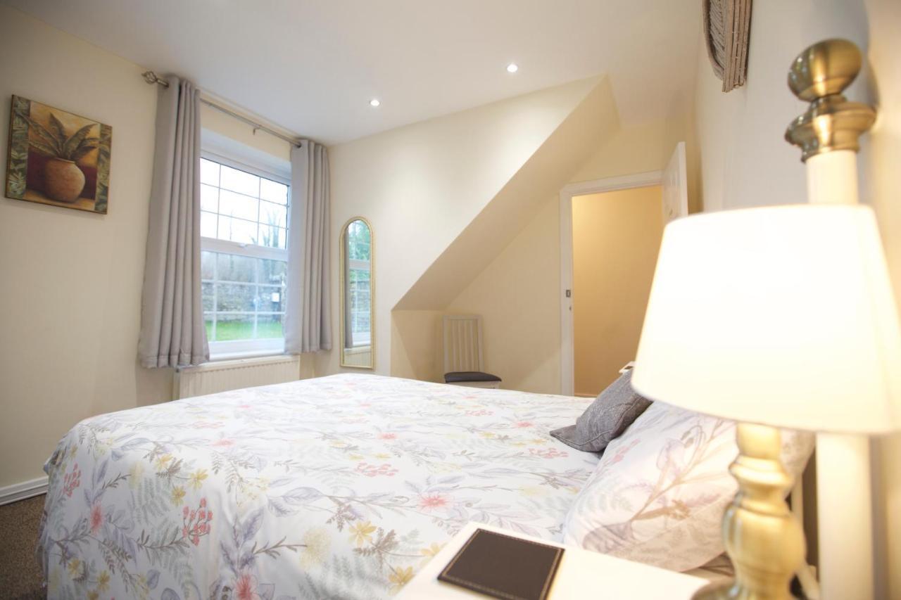 Trelaske Manor Bed & Breakfast *